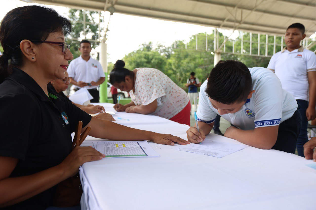 Lanzan en Puerto Morelos convocatoria para otorgar 150 becas escolares ...