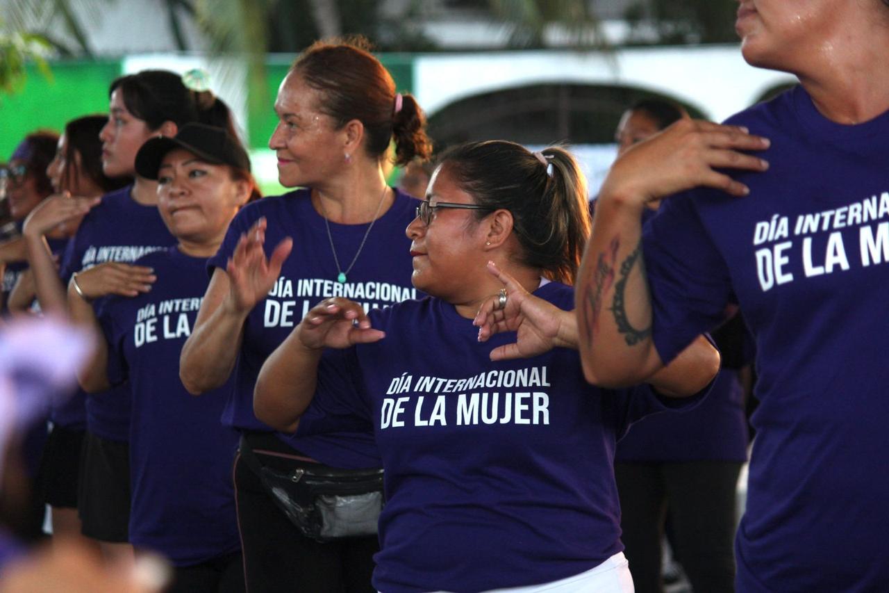 Mujeres solidarenses conmemoración el #8M con ritmo y alegría ...