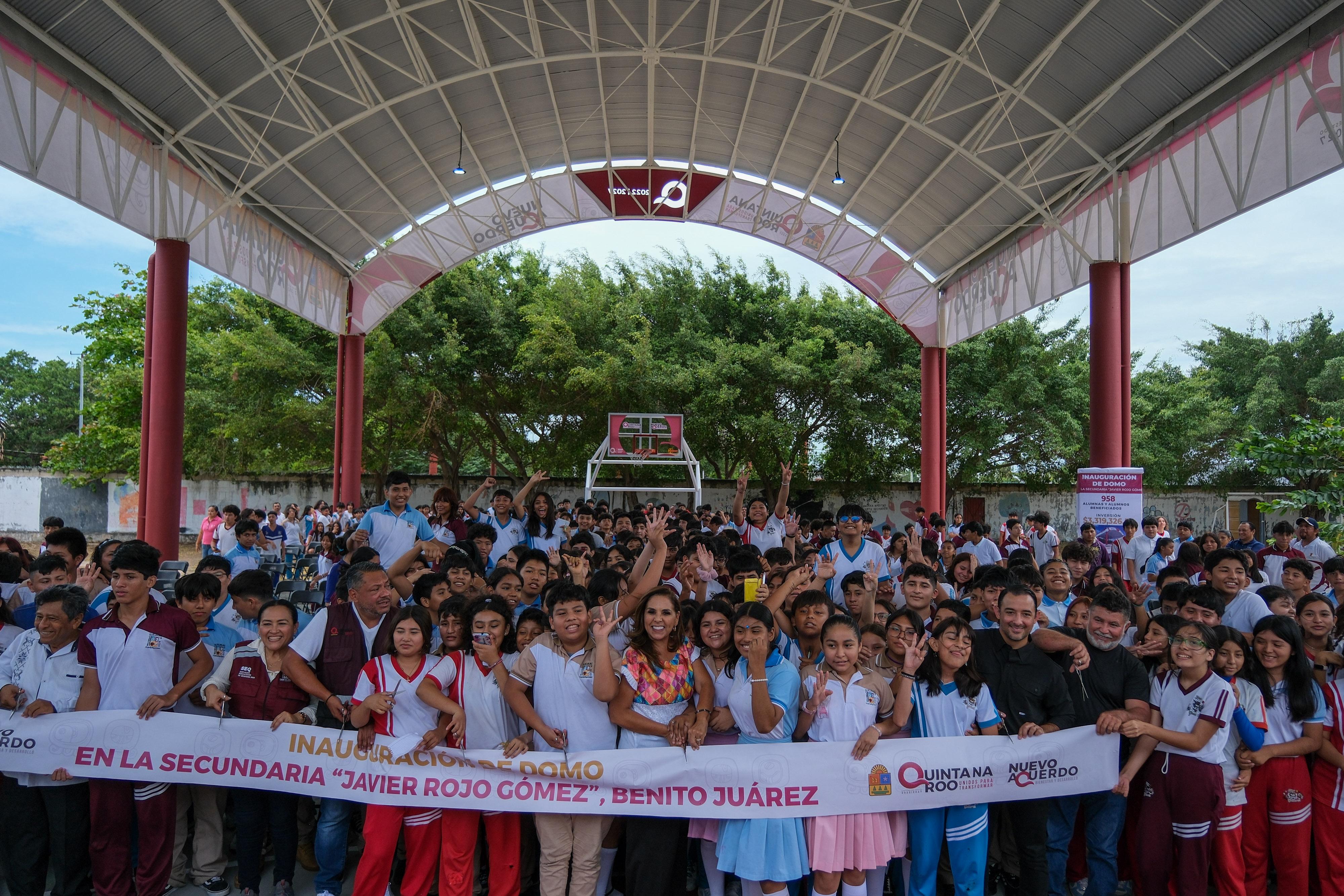Mara Lezama cumple compromiso con estudiantes: entrega domo escolar ...